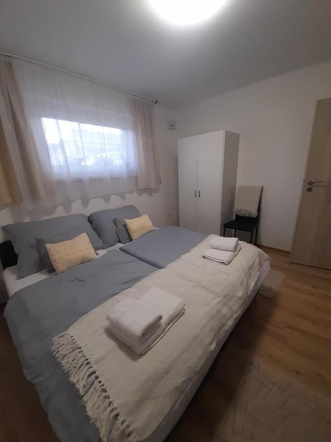 Apartament Opal Apartman Nyíregyháza Zewnętrze zdjęcie