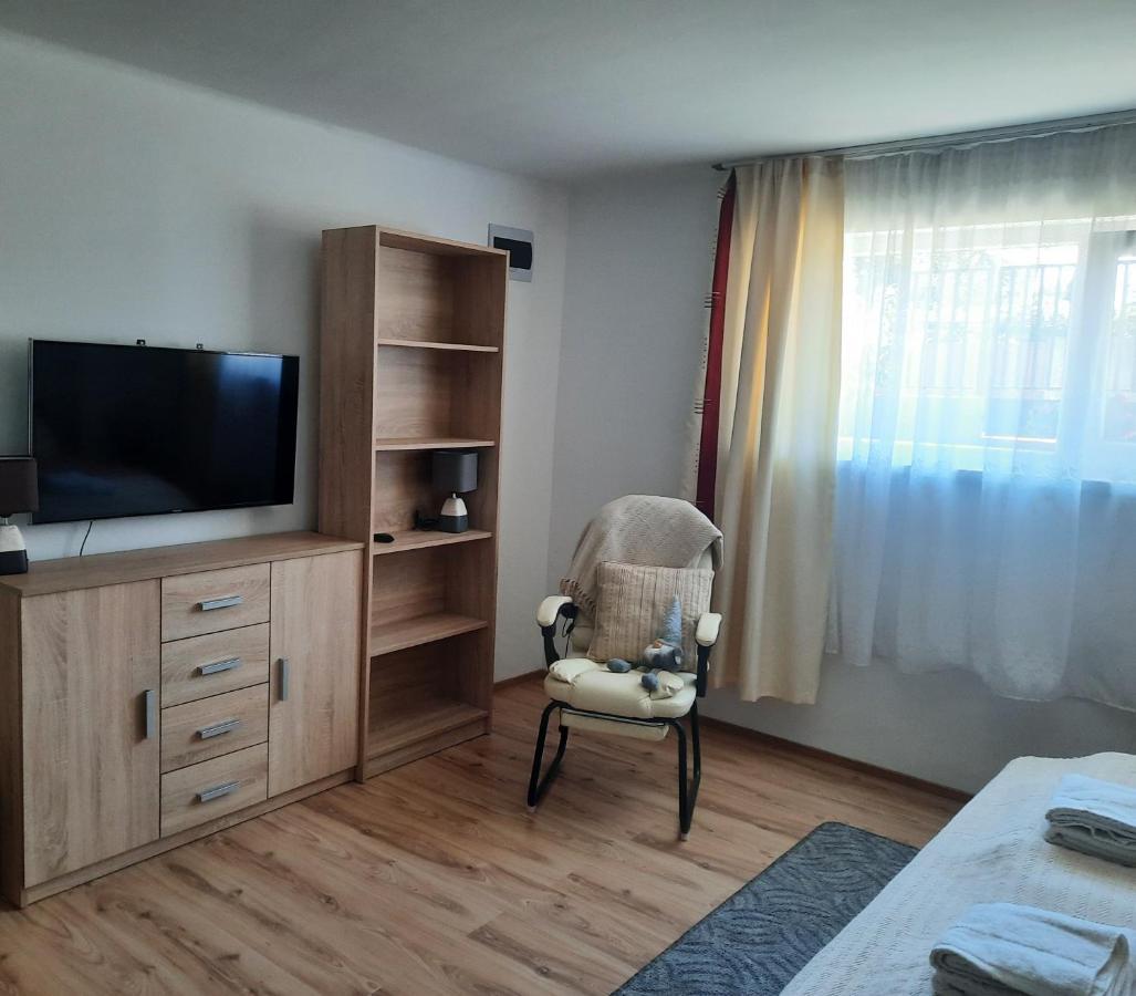 Apartament Opal Apartman Nyíregyháza Zewnętrze zdjęcie